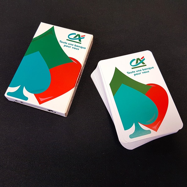 Support de jeu de cartes personnalisé / Étui à cartes à jouer en similicuir  personnalisé / Ensemble de cartes et de dés monogramme / Jeu de cartes  personnalisé -  France