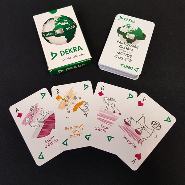 𝗘𝗦𝗖𝗔𝗠𝗜𝗟𝗟𝗔 carte géante personnalisée